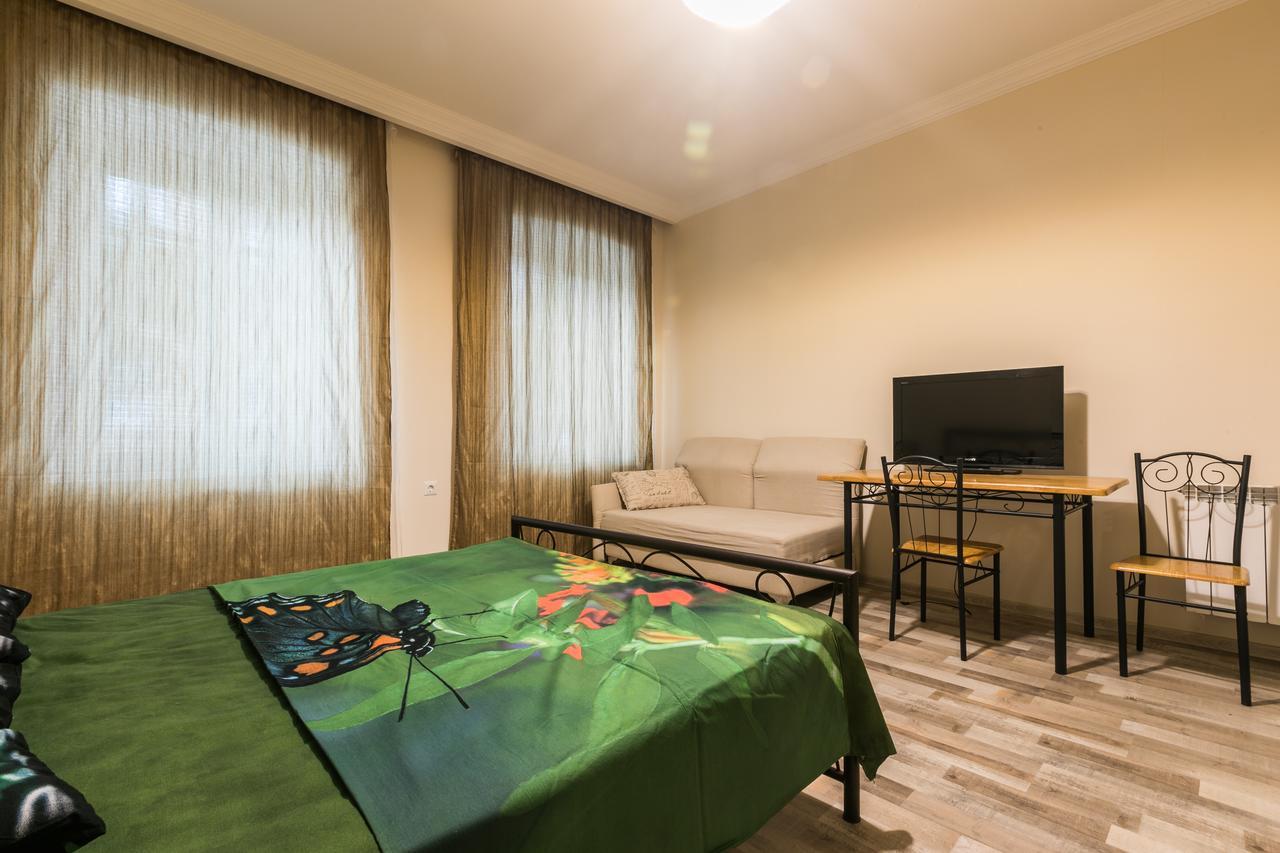 New Life Apartments Tbilisi Exteriör bild